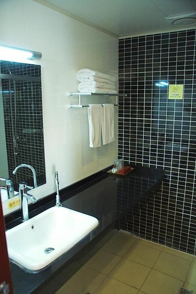 Tianjin Jingjin Hotel Bagian luar foto